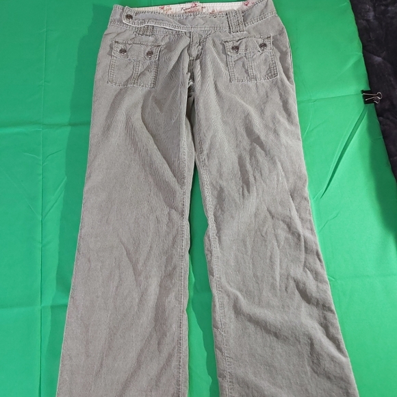 21 West Coast corduroy light summery - Picture 10 of 13